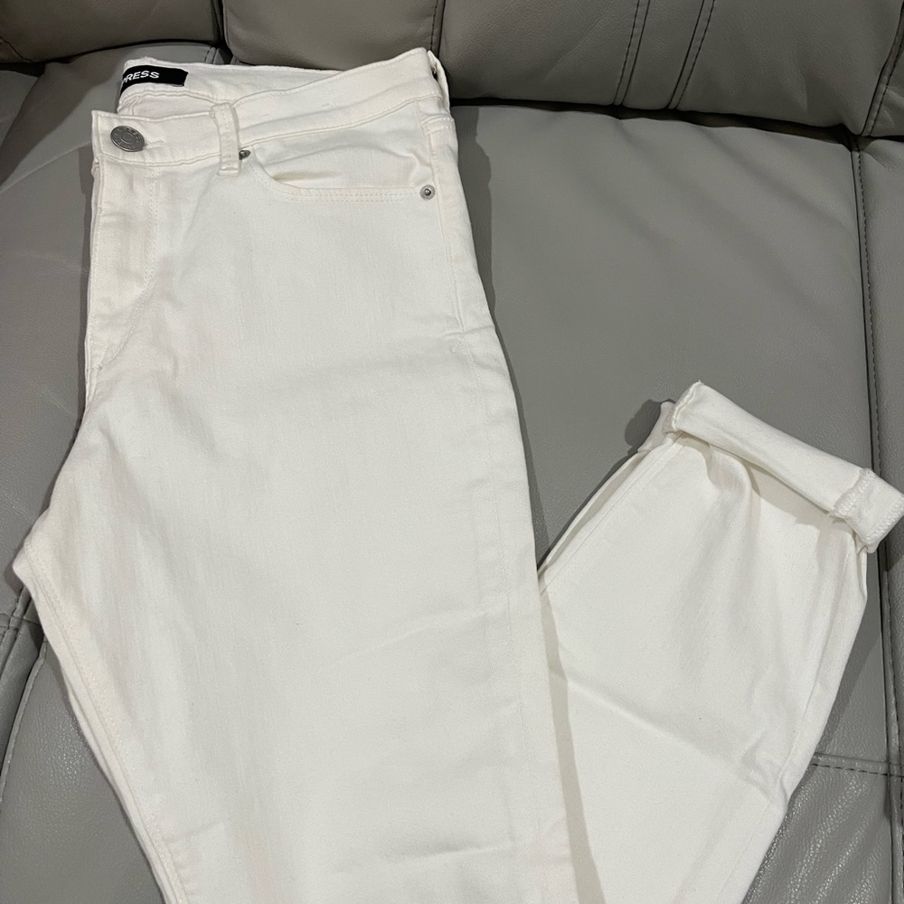 EXPRESS- Winter White Denim Legging Mid Rise (NWOT) Size - 10 R - Picture 4 of 8
